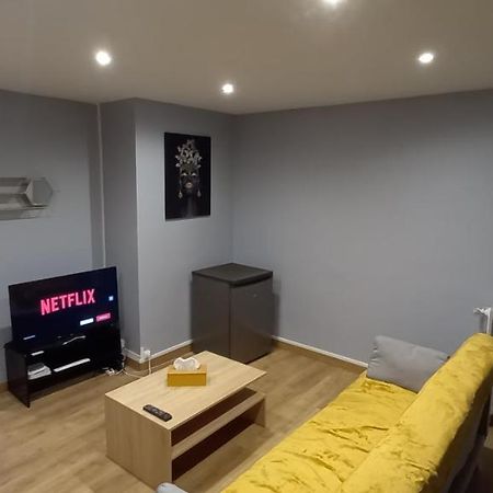 Spacieux, Tendance, avec Vue Panoramique sur Beauvais ! Idéal pour 1 à 6 voyageurs ! 3 lits doubles confortable Exterior foto
