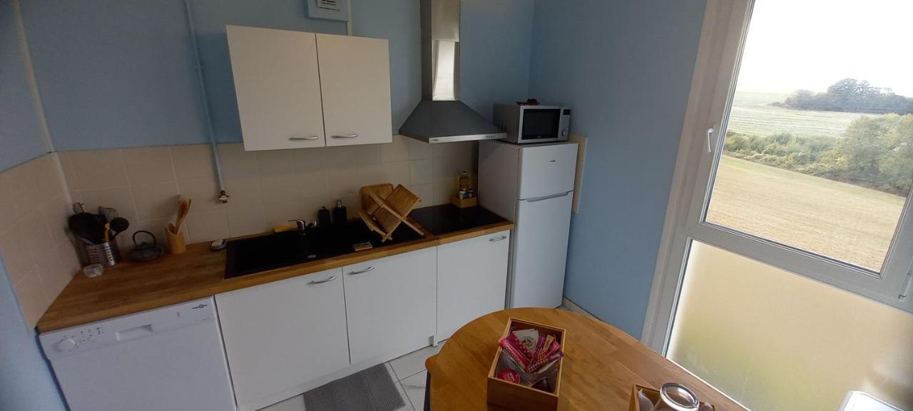 Spacieux, Tendance, avec Vue Panoramique sur Beauvais ! Idéal pour 1 à 6 voyageurs ! 3 lits doubles confortable Exterior foto